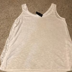 Torrid size 2 tank top